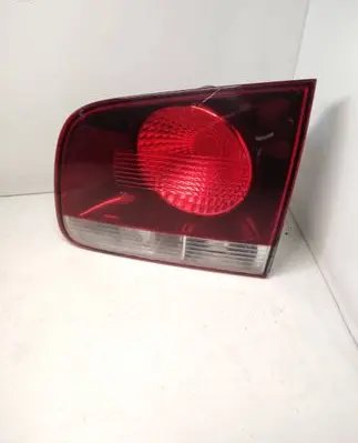 Volkswagen Touareg I Tailgate rear/tail lights 28268003