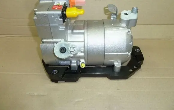 Audi A4 S4 B9 Air conditioning (A/C) compressor (pump) 1EA820807C