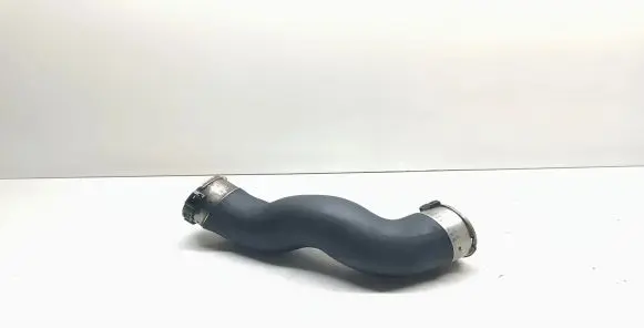 BMW 5 GT F07 Intercooler hose/pipe 5641021706