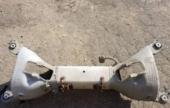 Peugeot 508 Rear subframe 9640718710