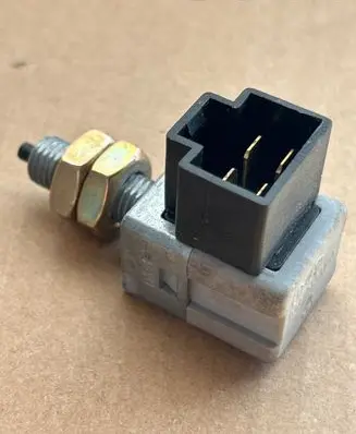 KIA Sportage Brake pedal sensor switch 9381038110