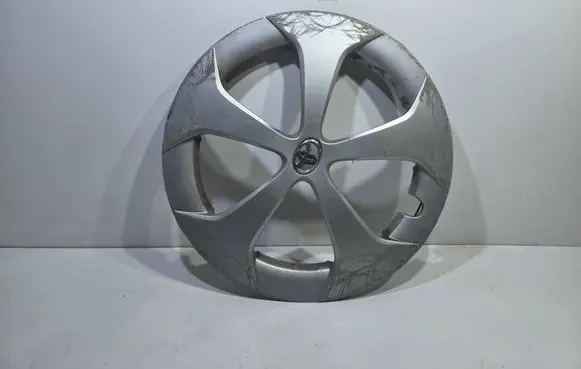 Toyota Prius (XW30) R15 wheel hub/cap/trim 4260247060