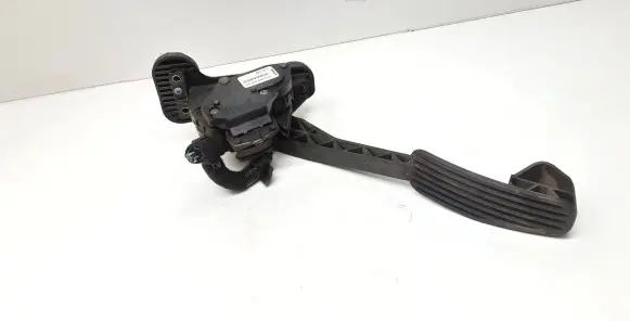 Volvo S60 Accelerator throttle pedal 30666659