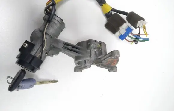 Hyundai Coupe Ignition lock contact RD99AB