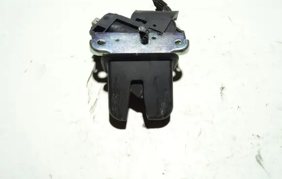 Audi A4 S4 B8 8K Tailgate/trunk/boot lock/catch/latch 4F5827505D