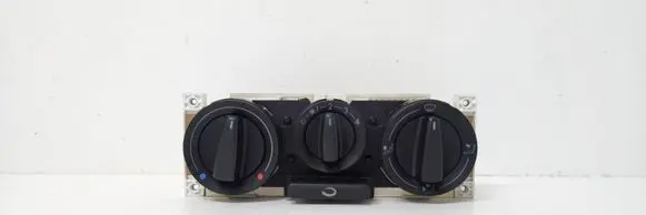 Volkswagen PASSAT B5 Climate control unit