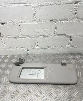 KIA Sportage Sun visor
