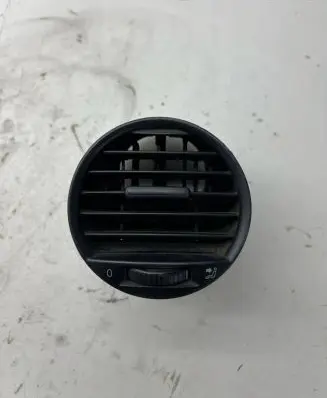 Volkswagen Caddy Dashboard side air vent grill/cover trim 2K0819703B
