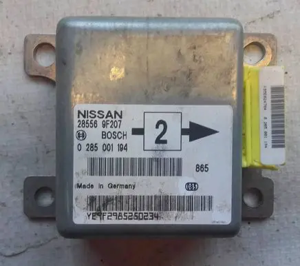 Nissan Primera Airbag control unit/module 285569F207
