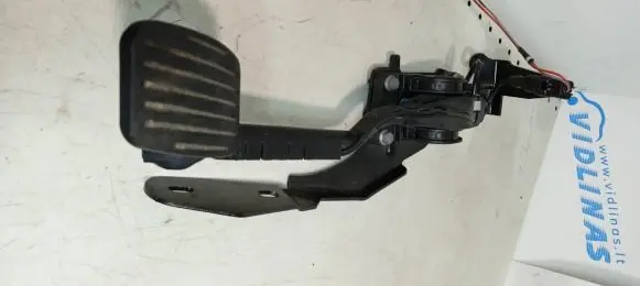 Peugeot 607 Accelerator throttle pedal 9651510780