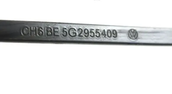 Volkswagen Golf VII Windshield/front glass wiper blade 5G2955409 5G2955410B