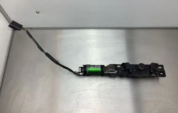 BMW 7 E38 Tailgate/trunk/boot lift motor 0390201300