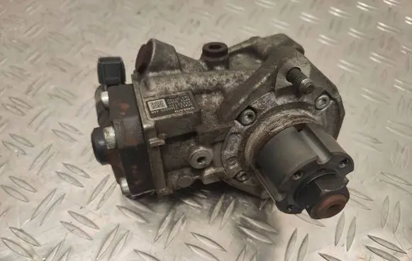 Volvo XC60 Fuel injection high pressure pump 31432135 HP5S0060