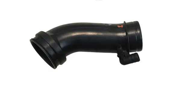 Audi A4 S4 B5 8D Air intake hose/pipe 050133354