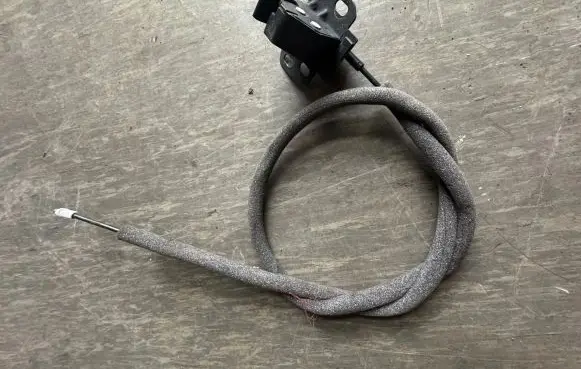 Renault Master III Rear door lock 8200661155