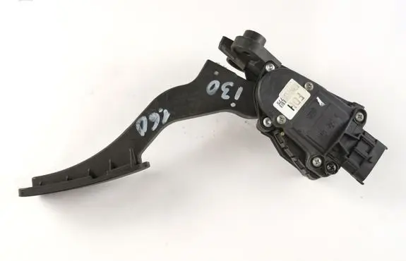Hyundai i30 Accelerator throttle pedal 100708J0775
