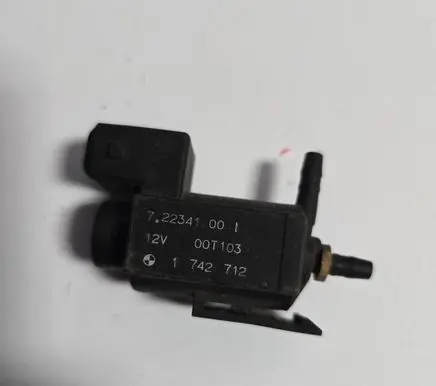 BMW 5 F10 F11 Turbo solenoid valve 1742712 72234100 00T103
