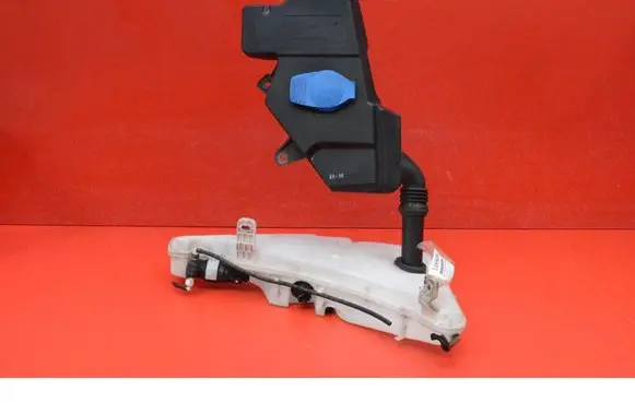 Audi A6 Allroad C7 Windshield washer fluid reservoir/tank 4G8955451J