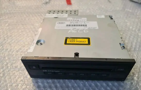 Audi A6 S6 C6 4F CD/DVD changer 4E0035111A 4E0910111F