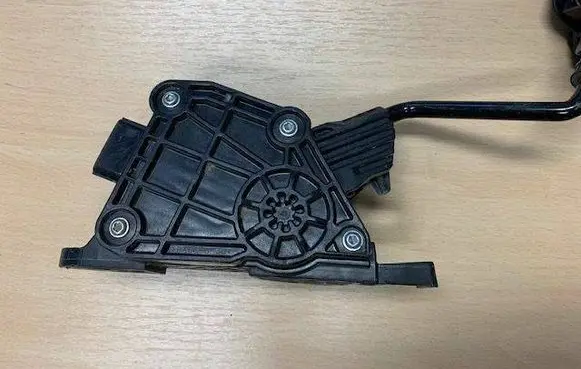 Honda Accord Accelerator throttle pedal 1988007730