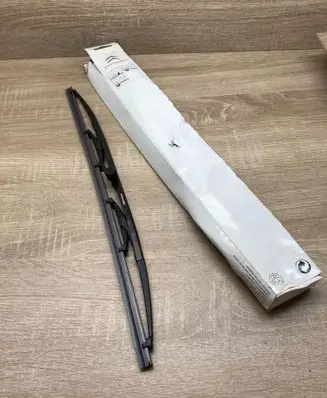 Citroen Xantia Rear wiper blade 6426KC