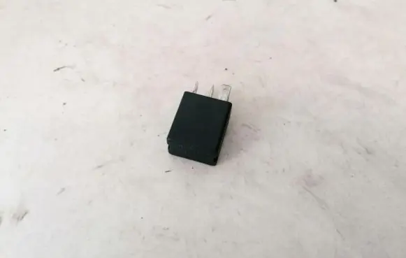 Renault Scenic II - Grand scenic II Other relay 7700414484