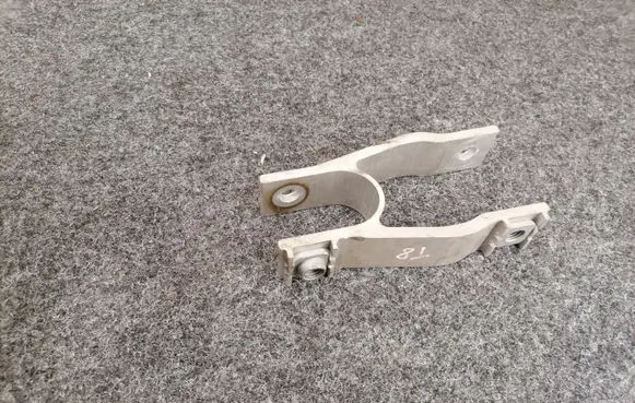 Volvo XC90 Engine mounting bracket 31339951