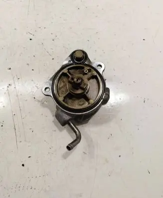 Toyota Auris 150 Vacuum pump