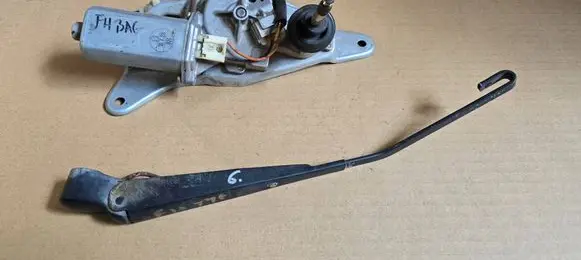 Suzuki Ignis Rear window wiper mechanism 3881086G00 3882180G00
