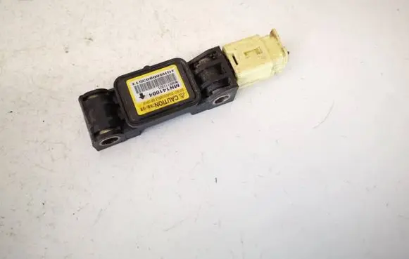 Mitsubishi Grandis Airbag deployment crash/impact sensor mn141004 w002t11071