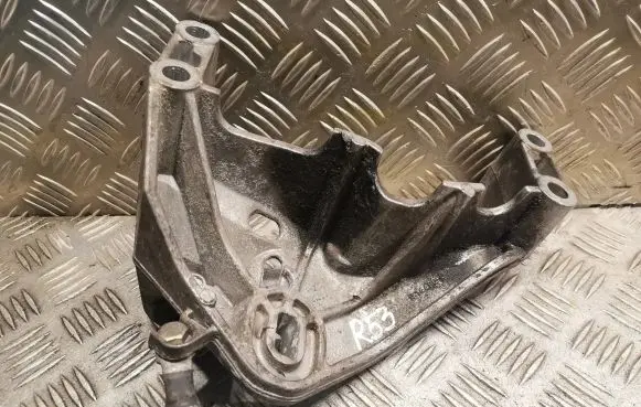 Mini One - Cooper R50 - 53 Engine mounting bracket 1514490