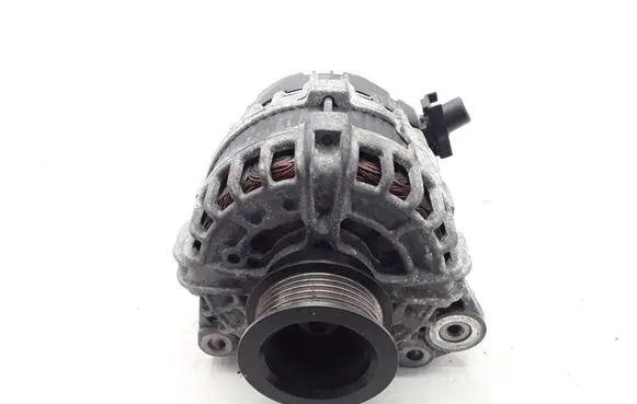 Volvo XC60 Generator/alternator 30659580