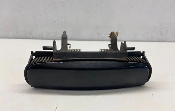 Audi A4 S4 B7 8E 8H Rear door exterior handle 4B0839885