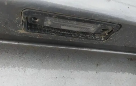 Volkswagen PASSAT B6 Number plate light