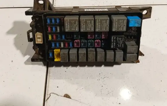 KIA Sorento Fuse box set 911603E000