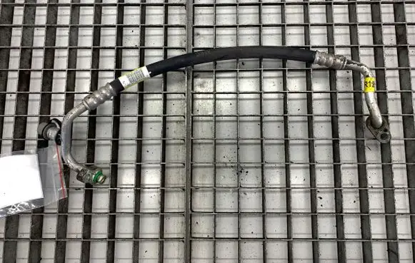 Hyundai i30 Air conditioning (A/C) pipe/hose 97762-A6250