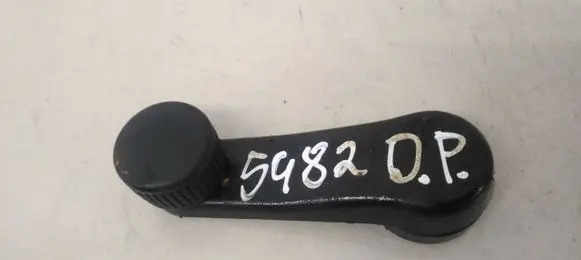 Volkswagen Polo III 6N 6N2 6NF Front door window winding handle 1h0837581