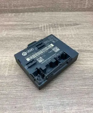 Audi A4 S4 B8 8K Door control unit/module 8K0959795A