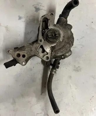 Volkswagen Polo IV 9N3 Vacuum pump 31DRM20004