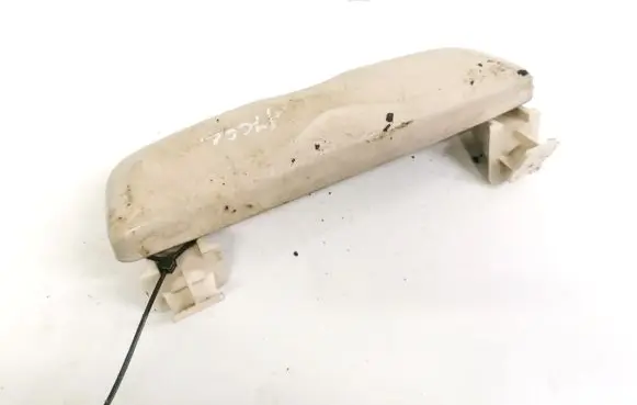 Glove box