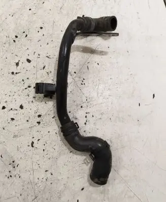 Volkswagen PASSAT B7 Engine coolant pipe/hose 03l122157k