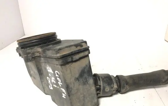 Volkswagen Golf IV Oil breather separator 036103464G