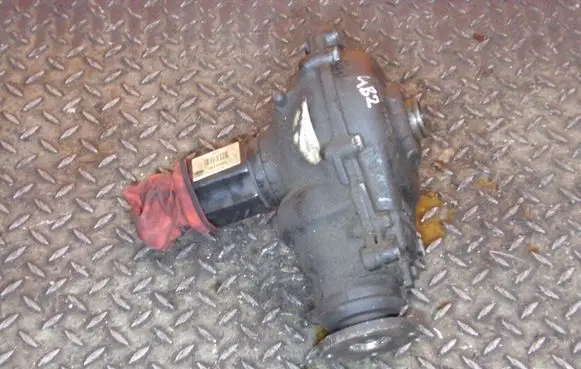 BMW X3 E83 Front differential 7524045 DYFER