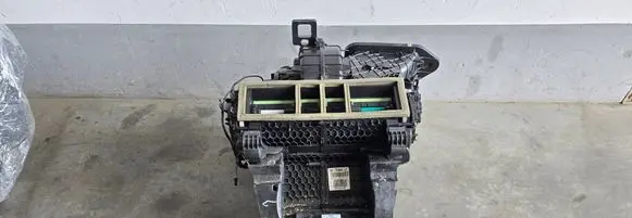 Peugeot 508 Interior heater climate box assembly 9688246480