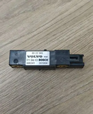 Volvo S60 Airbag deployment crash/impact sensor 8622365 061004 006341
