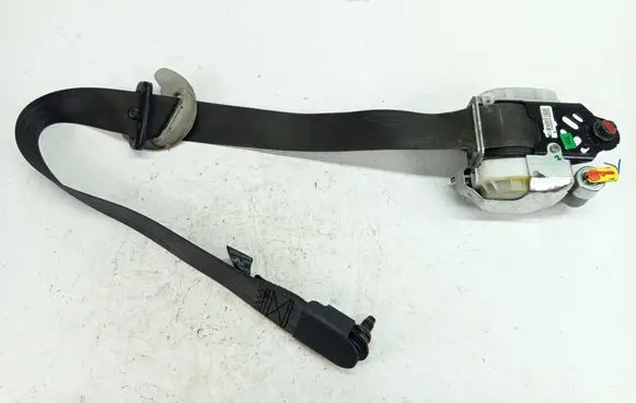 KIA Ceed Front seatbelt 88810-A2000 88820A2000 3533
