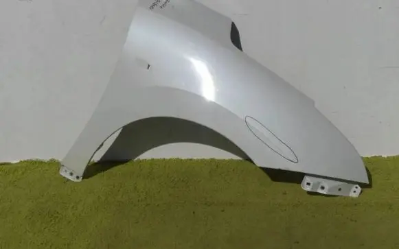 Suzuki Baleno IV Fender