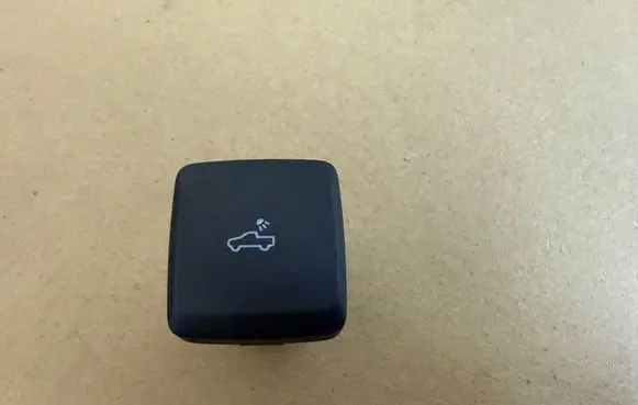 Other switches/knobs/shifts