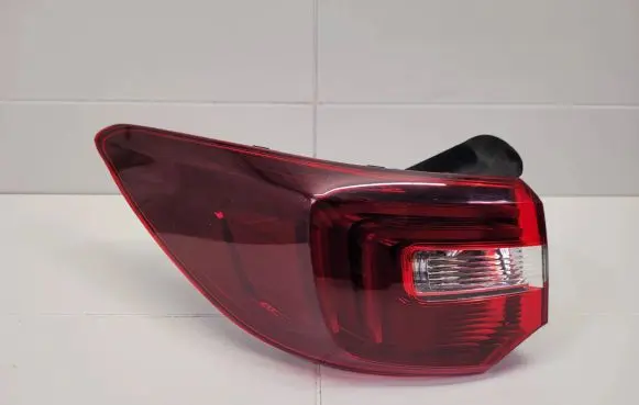 Opel Grandland X Rear/tail lights YP00098380