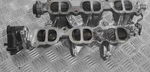 Lexus GS 300 350 430 450H Intake manifold